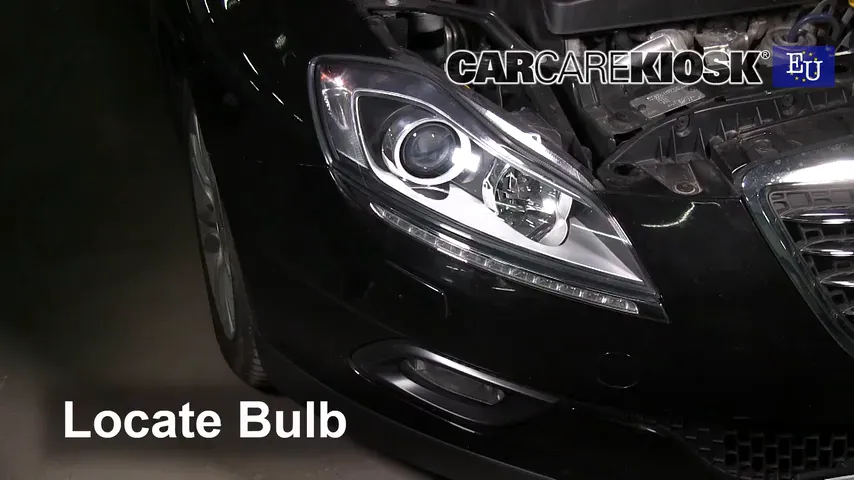 2013 Lancia Delta Oro 1.9L 4 Cyl. Turbo Diesel Lights Daytime Running Light (replace bulb)